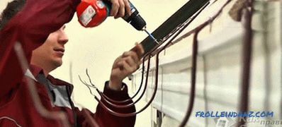 Како поправити одводе на кров