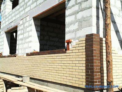 Кућа од глинастог бетона урадите сами
